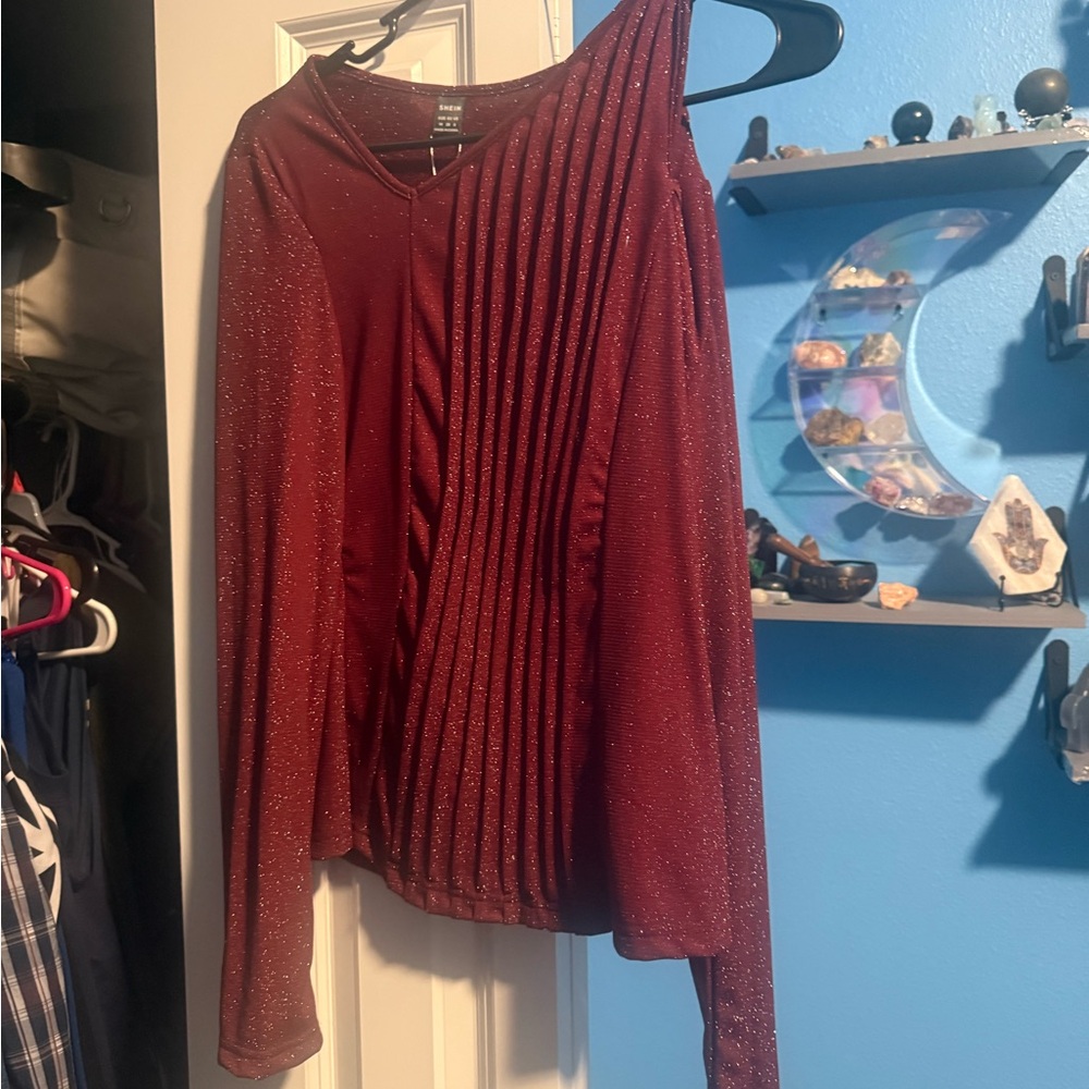 SHEIN Burgundy Glitter Top